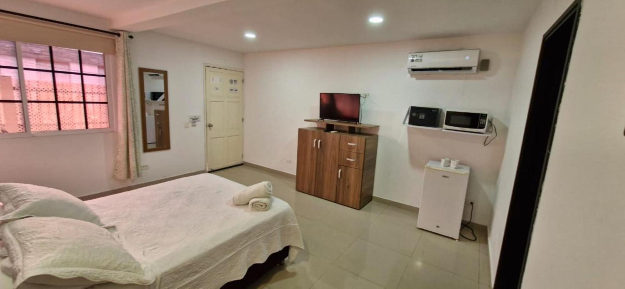 Hostal Marlyn San Andrés Dış mekan fotoğraf